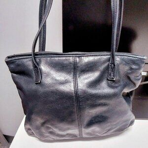 Vintage Navy Leather Purse - Made in Hong Kong